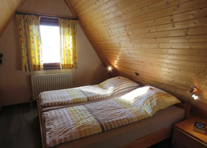 Lederstrumpf Im Feriend * Hollern-Twielenfleth